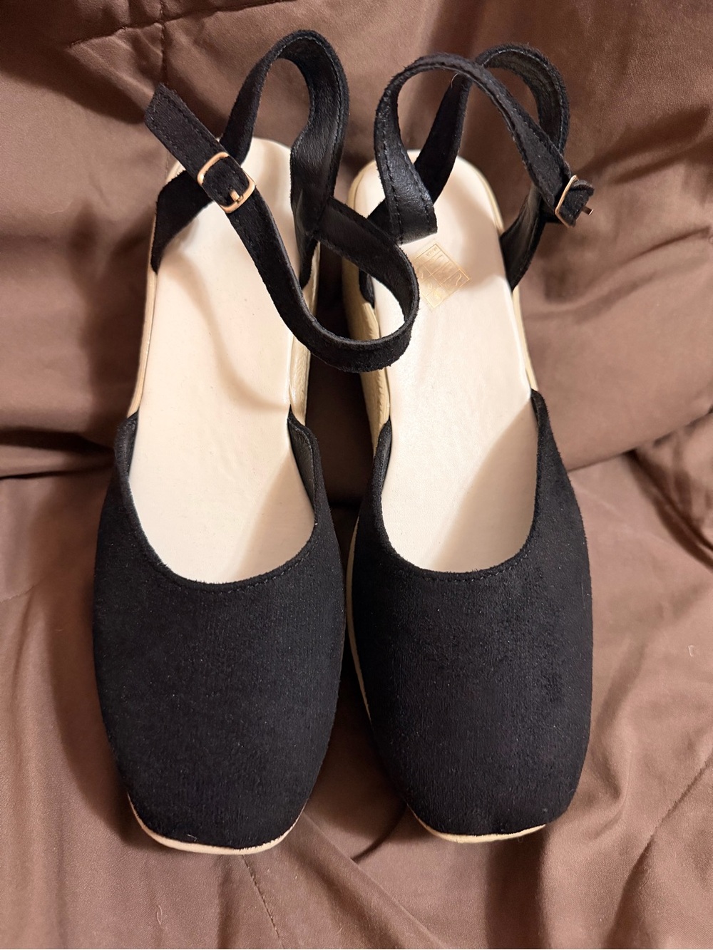 Classic Black Slingback Flats - Women's Comfortable Everyday Shoe